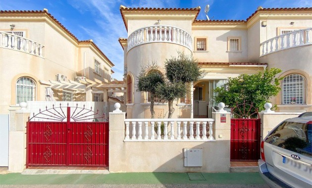 Sale - Villa -
Torrevieja - Cañada del Molino