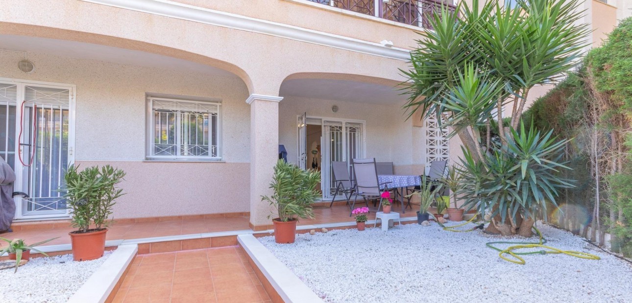 Sale - Apartment / flat -
Orihuela Costa - La Chismosa