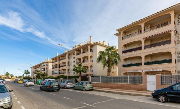 Sale - Apartment / flat -
Orihuela Costa - La Chismosa