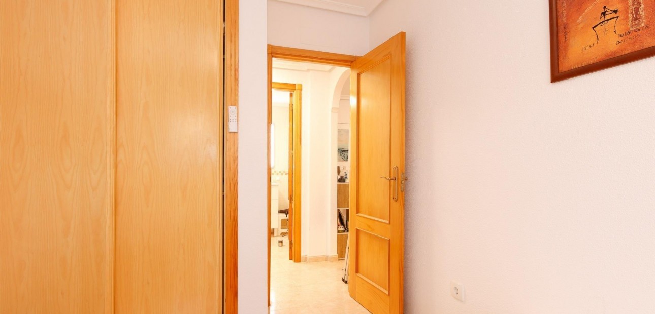 Sale - Apartment / flat -
Orihuela Costa - La Chismosa