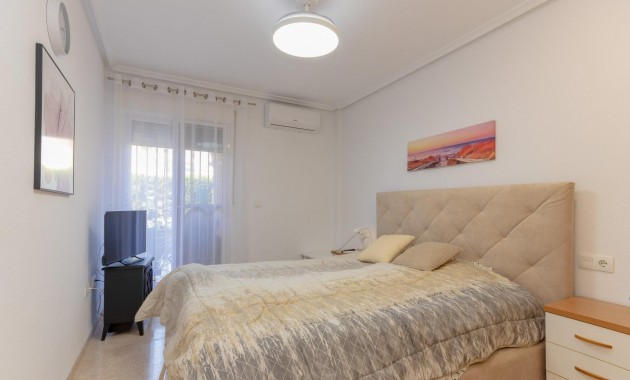 Sale - Apartment / flat -
Orihuela Costa - La Chismosa