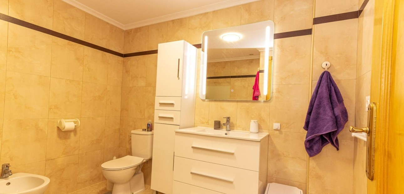 Sale - Apartment / flat -
Orihuela Costa - La Chismosa