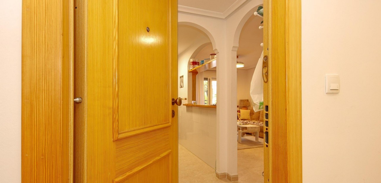 Sale - Apartment / flat -
Orihuela Costa - La Chismosa