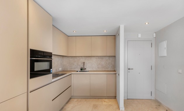 Sale - Apartment / flat -
Torrevieja - Punta Prima