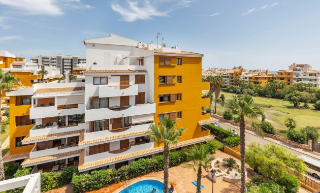 Sale - Apartment / flat -
Torrevieja - Punta Prima