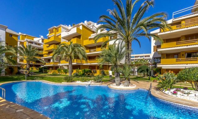 Sale - Apartment / flat -
Torrevieja - Punta Prima