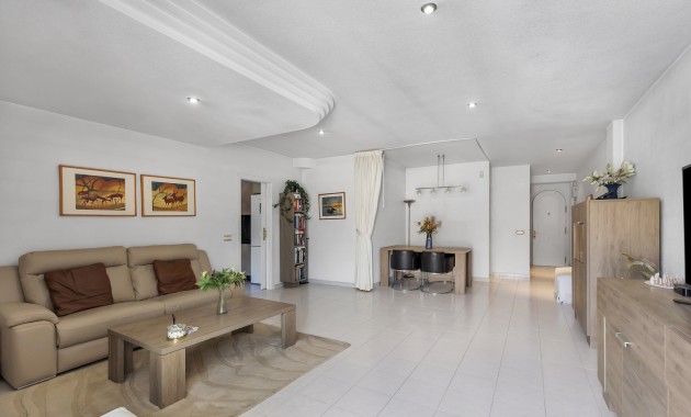 Sale - Apartment / flat -
Guardamar del Segura - El Raso