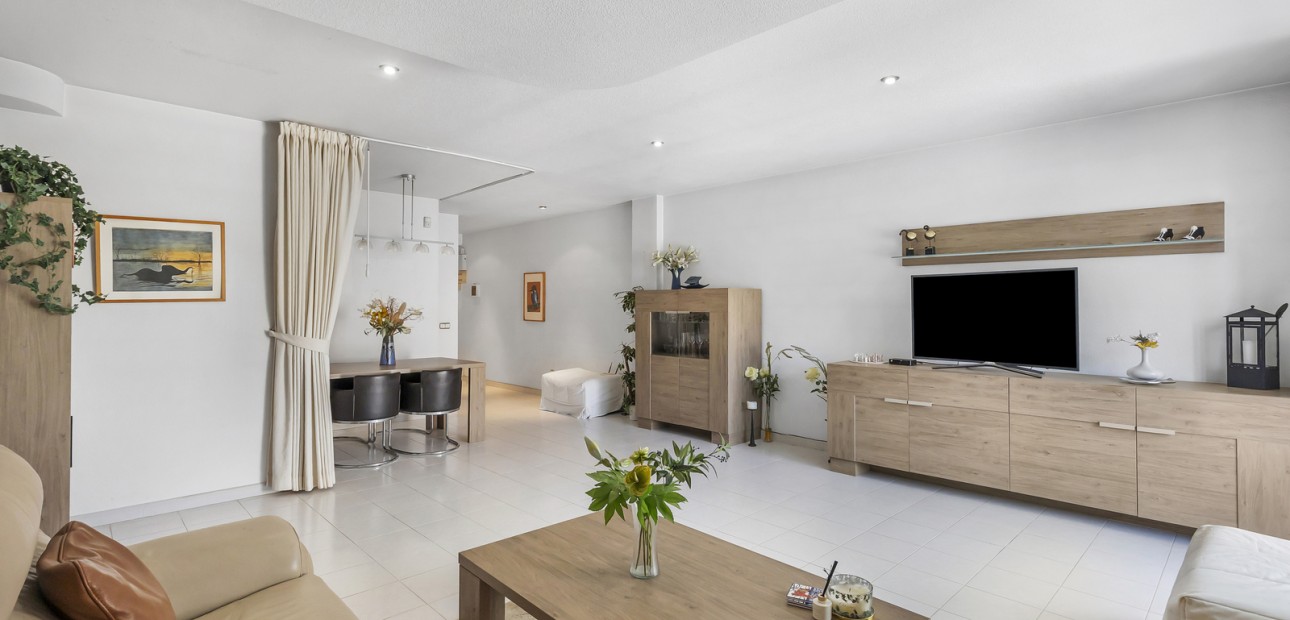Sale - Apartment / flat -
Guardamar del Segura - El Raso
