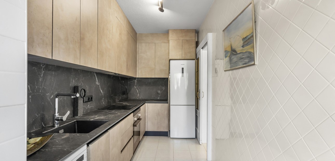 Sale - Apartment / flat -
Guardamar del Segura - El Raso