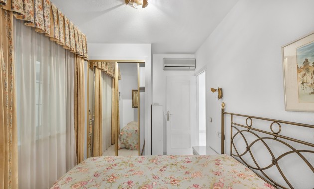 Sale - Apartment / flat -
Guardamar del Segura - El Raso