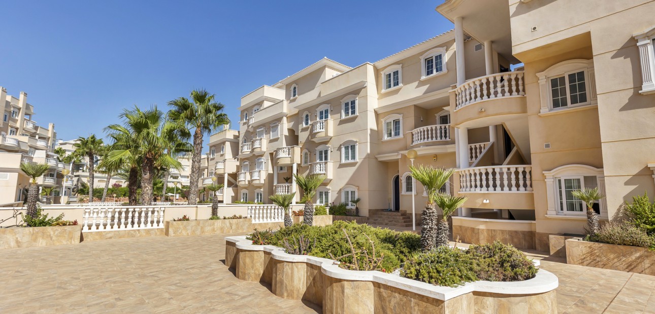 Sale - Apartment / flat -
Guardamar del Segura - El Raso