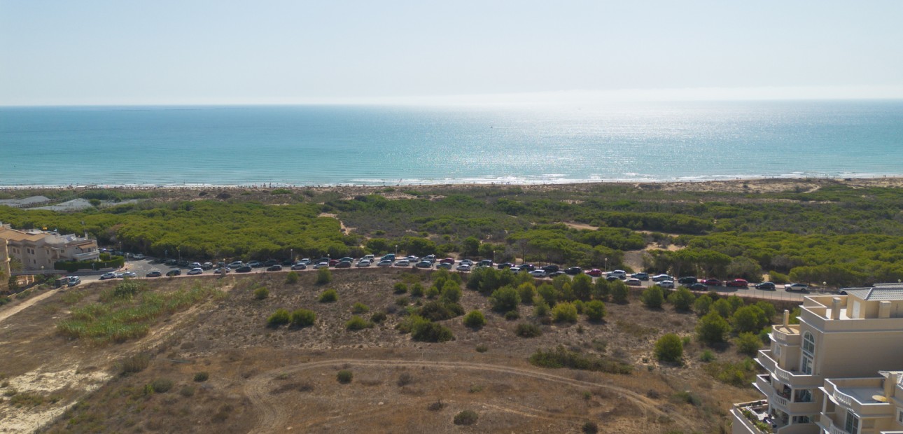 Sale - Apartment / flat -
Guardamar del Segura - El Raso