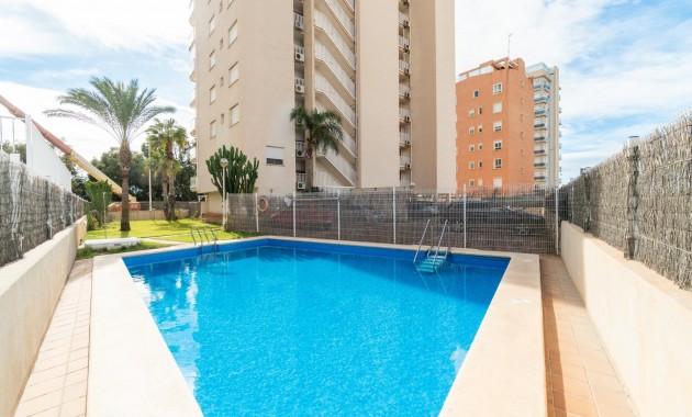Sale - Apartment / flat -
Guardamar del Segura - Puerto Deportivo