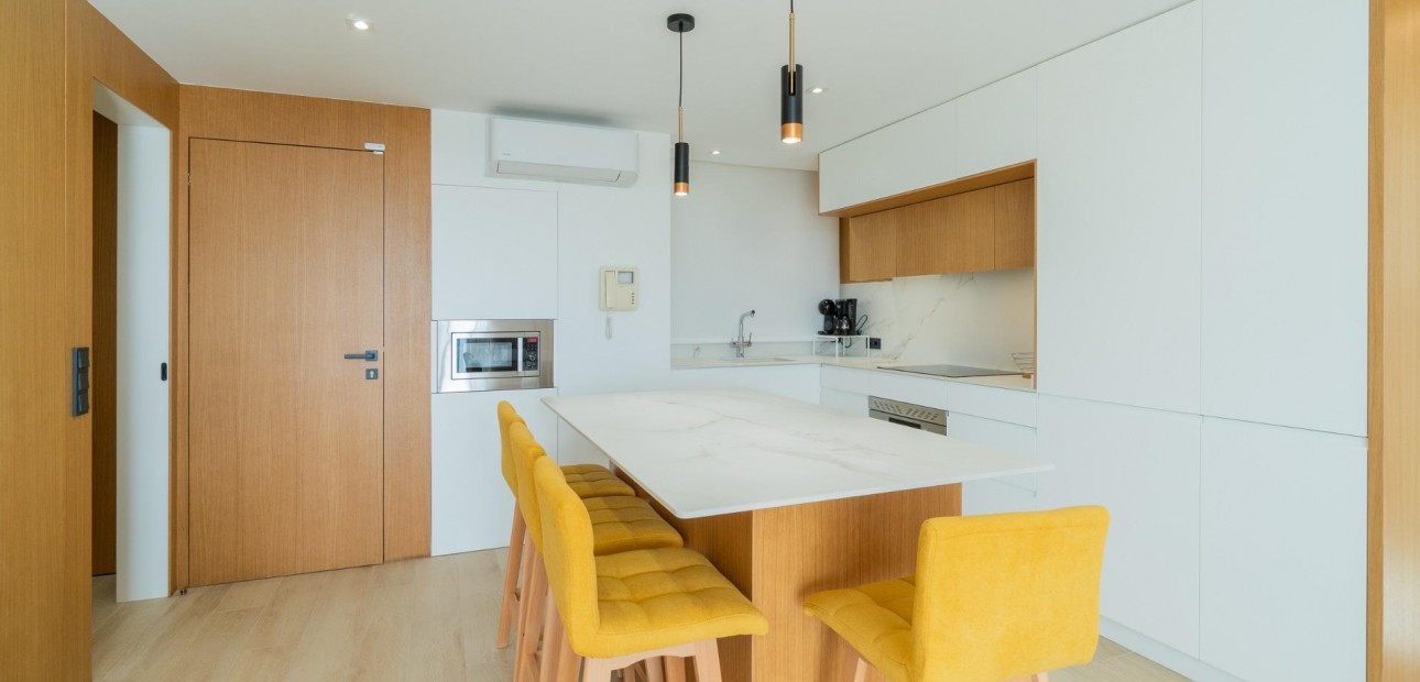 Sale - Apartment / flat -
Guardamar del Segura - Puerto Deportivo