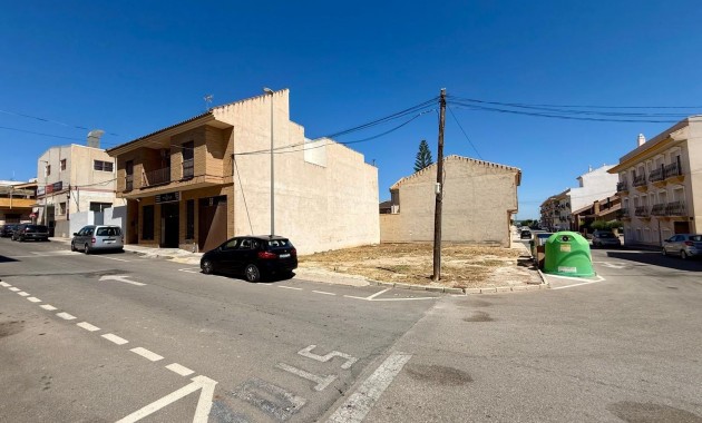 Sale - Urban building plot -
San Miguel de Salinas - CENTRO URBANO