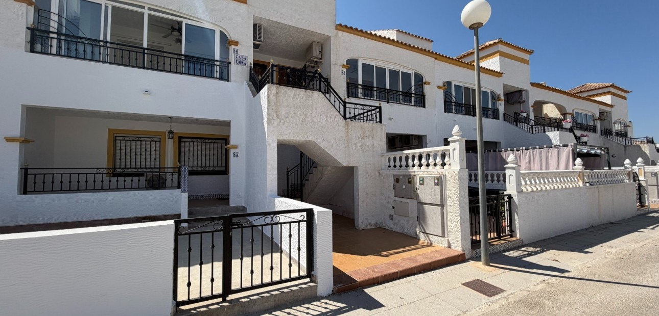 Venta - Apartamento / piso -
Orihuela - Entre Naranjos Vistabella
