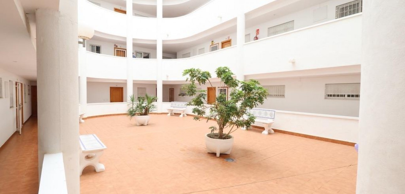 Herverkoop - Appartement / flat -
Torrevieja - Parque de las Naciones