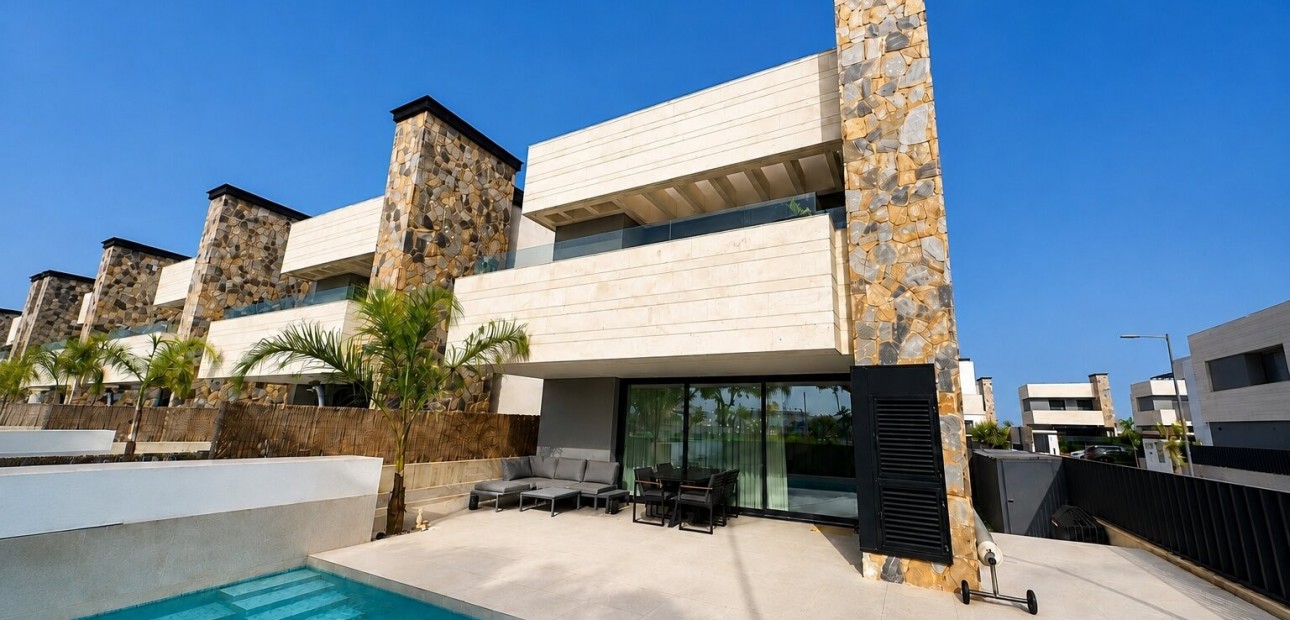 Venta - Detached Villa -
Santa Rosalía - Santa Rosalía Lake & Life Resort