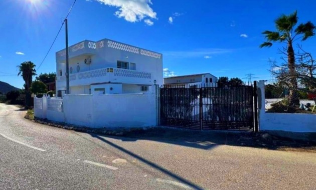 Venta - Villa -
Cox - Comunidad valenciana