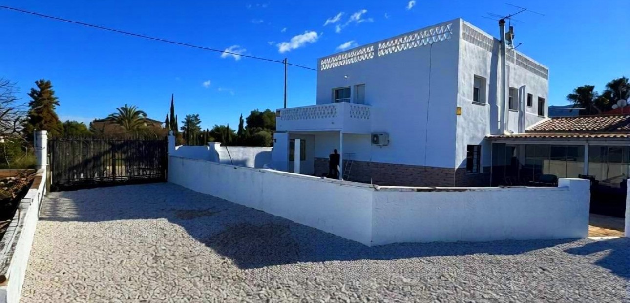 Venta - Villa -
Cox - Comunidad valenciana