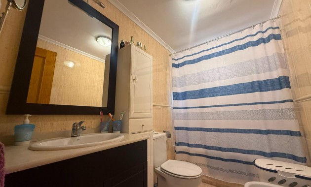 Venta - Apartamento / piso -
Torrevieja - La Mata pueblo