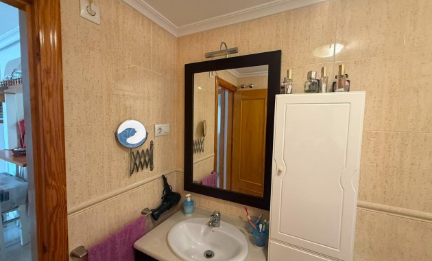Venta - Apartamento / piso -
Torrevieja - La Mata pueblo