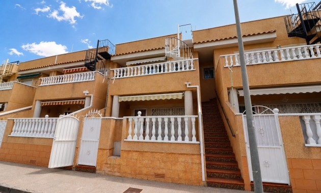 Venta - Apartamento / piso -
Rojales - Los Palacios