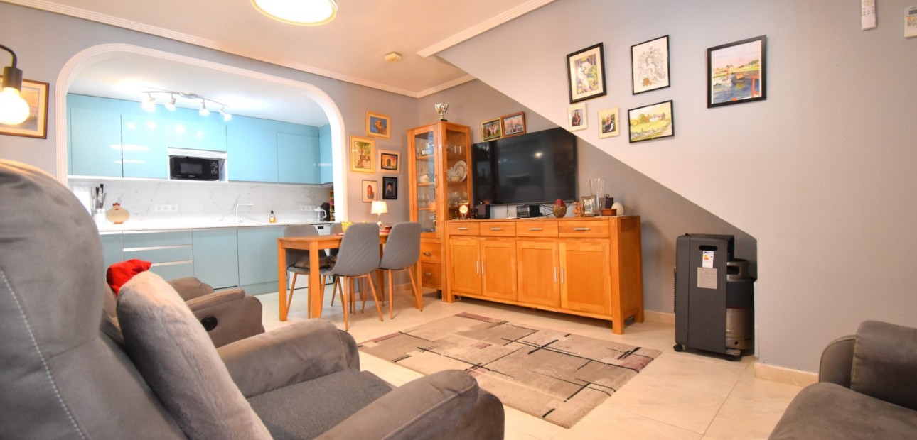 Venta - Apartamento / piso -
Orihuela Costa - Playa Flamenca