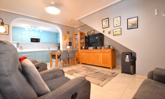 Venta - Apartamento / piso -
Orihuela Costa - Playa Flamenca