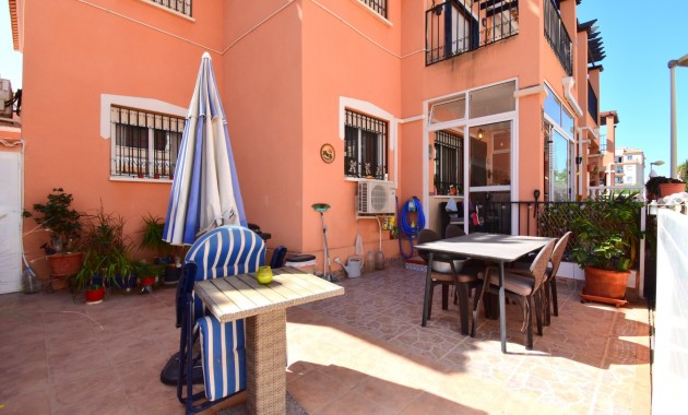 Venta - Apartamento / piso -
Orihuela Costa - Playa Flamenca