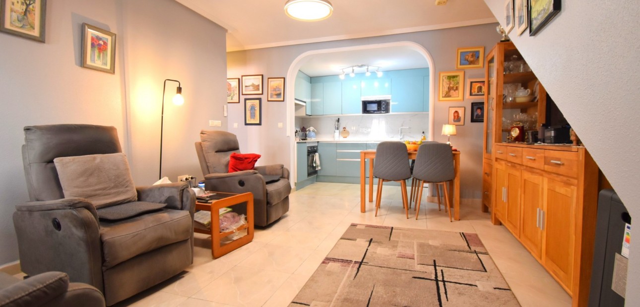 Venta - Apartamento / piso -
Orihuela Costa - Playa Flamenca