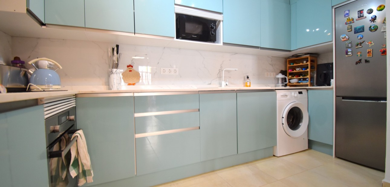 Venta - Apartamento / piso -
Orihuela Costa - Playa Flamenca