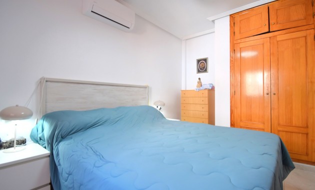Venta - Apartamento / piso -
Orihuela Costa - Playa Flamenca