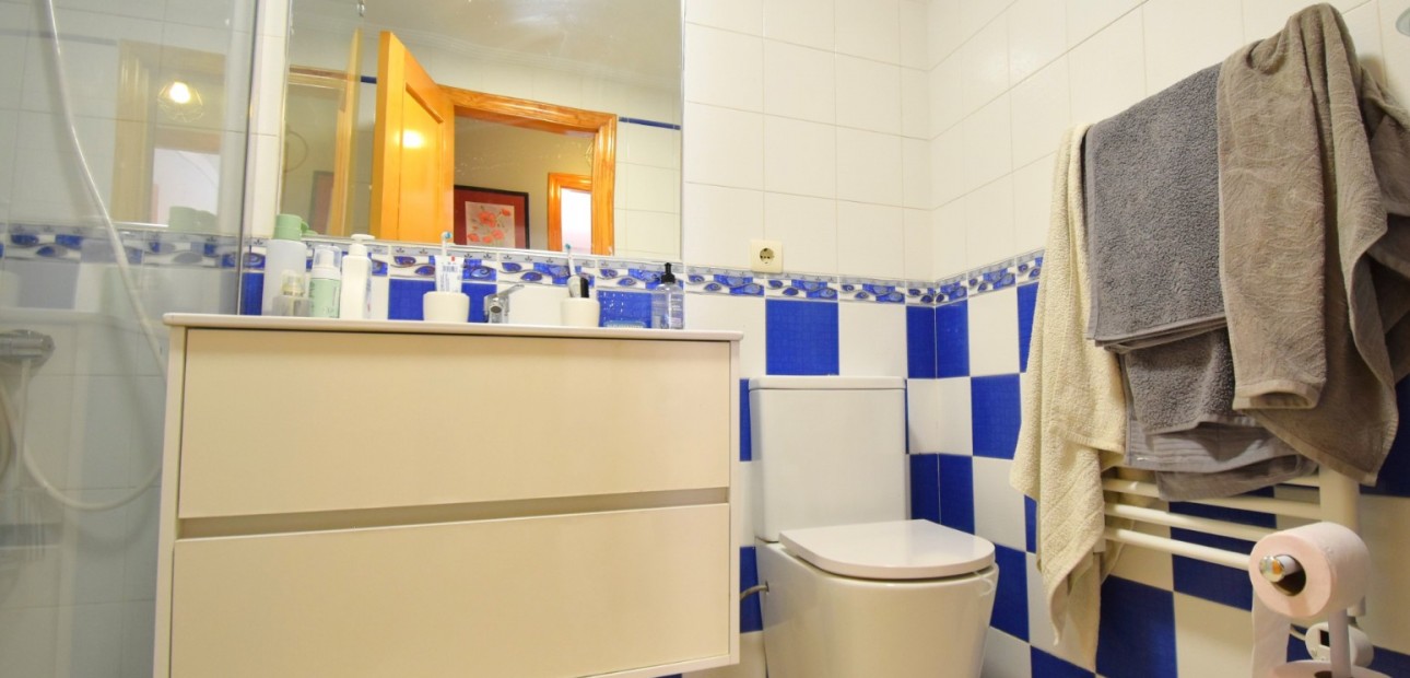 Venta - Apartamento / piso -
Orihuela Costa - Playa Flamenca