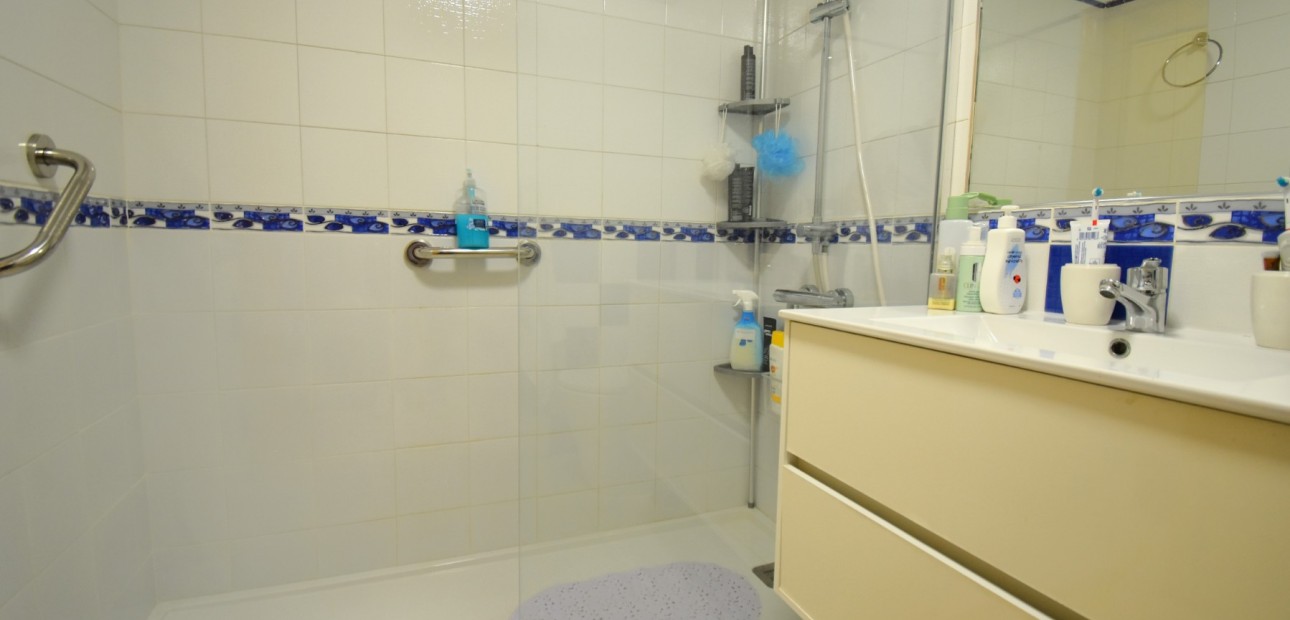 Venta - Apartamento / piso -
Orihuela Costa - Playa Flamenca