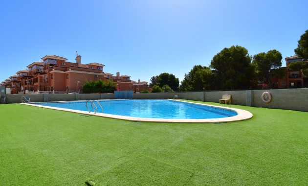 Venta - Apartamento / piso -
Orihuela Costa - Playa Flamenca
