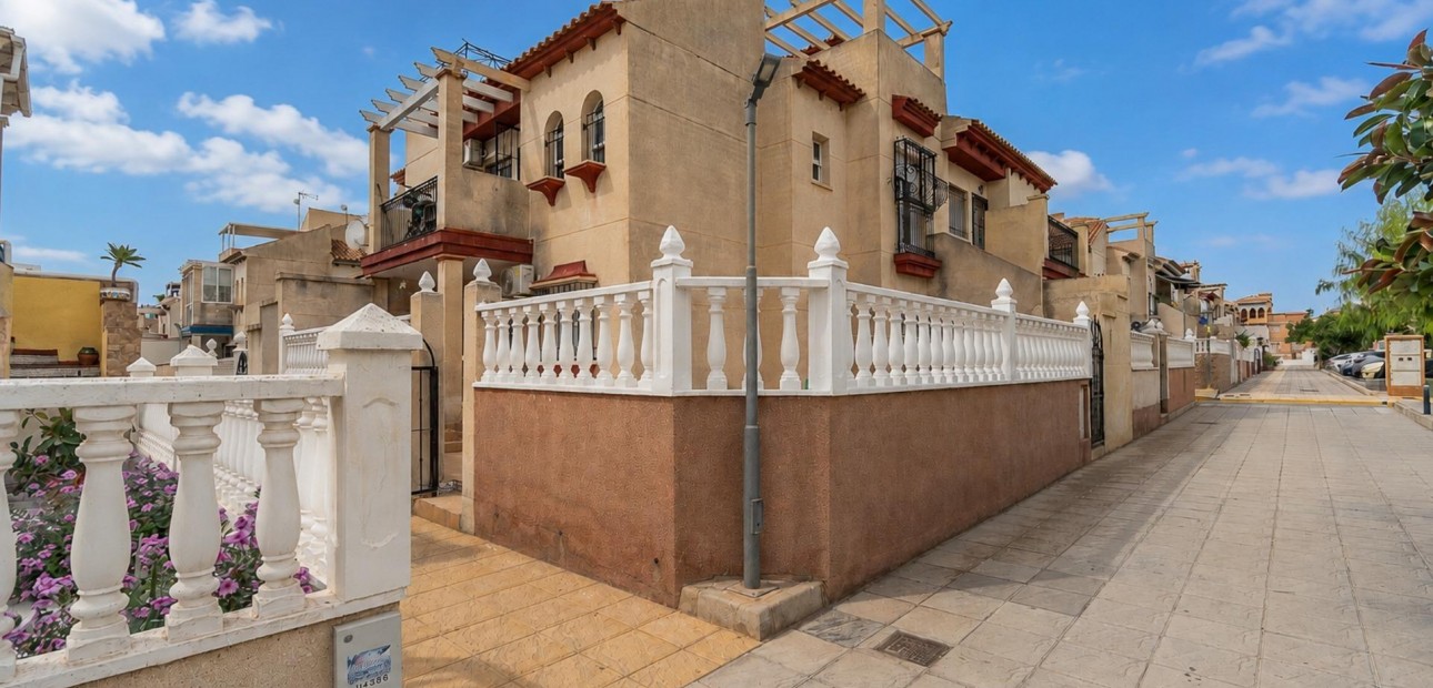 Long time Rental - Apartment / flat -
Orihuela Costa - Playa Flamenca
