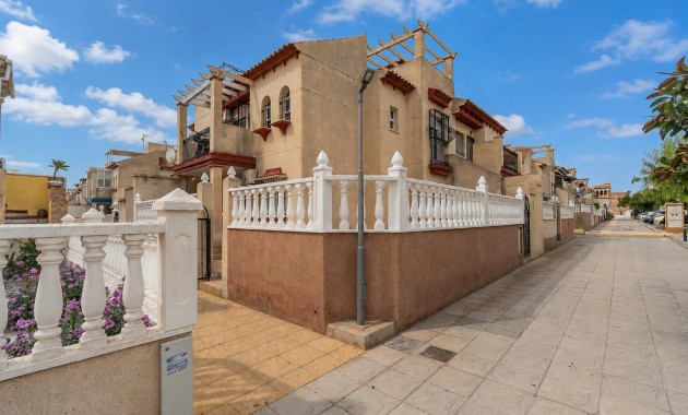 Long time Rental - Apartment / flat -
Orihuela Costa - Playa Flamenca