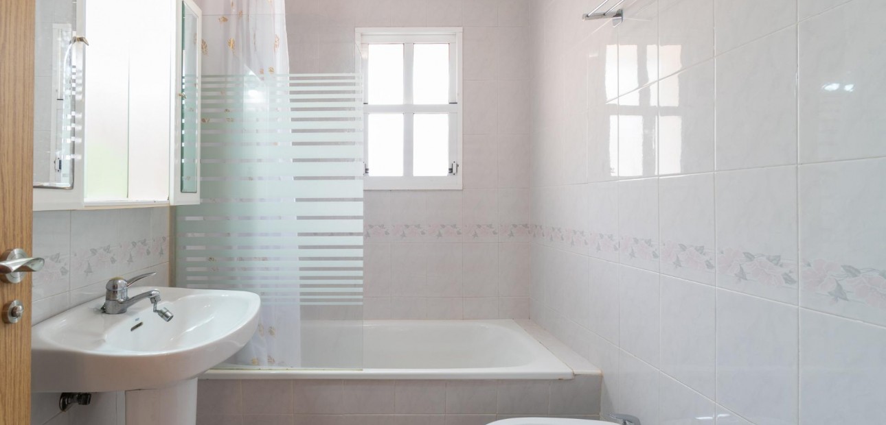 Long time Rental - Apartment / flat -
Orihuela Costa - Playa Flamenca