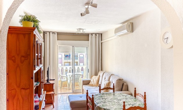 Herverkoop - Appartement / flat -
Torrevieja - Parque de las Naciones