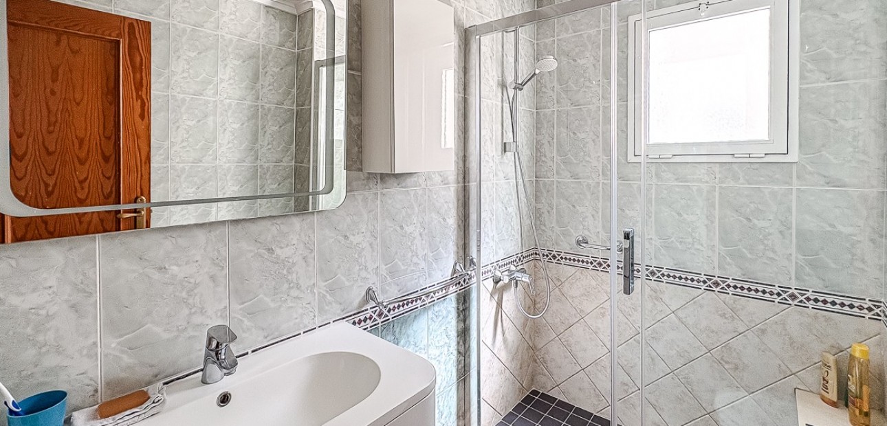 Herverkoop - Appartement / flat -
Torrevieja - Parque de las Naciones