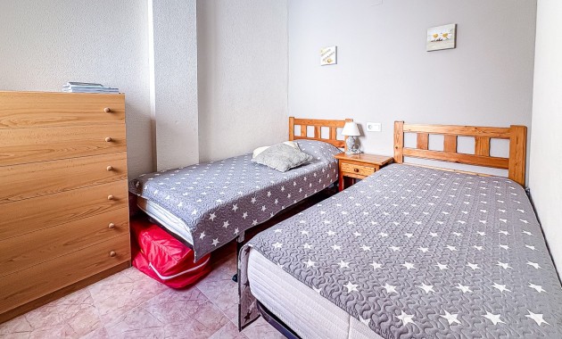 Herverkoop - Appartement / flat -
Torrevieja - Parque de las Naciones