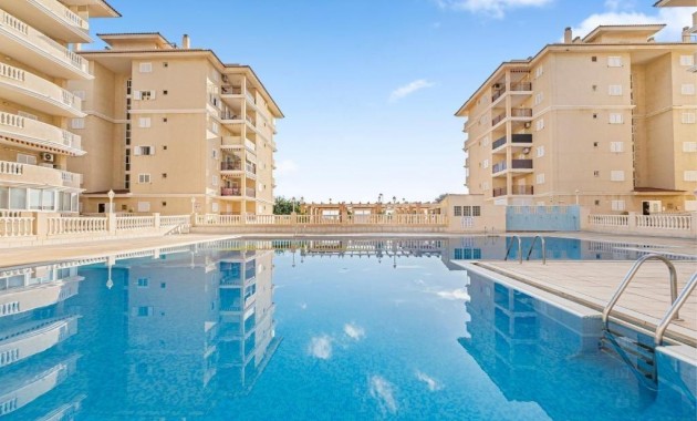 Venta - Apartamento / piso -
Torrevieja - Los Europeos