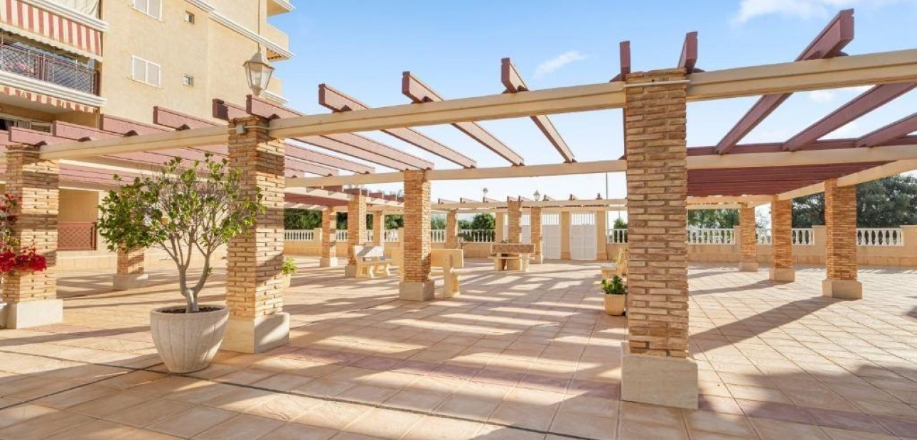 Venta - Apartamento / piso -
Torrevieja - Los Europeos