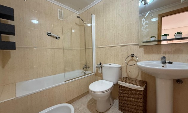 Venta - Apartamento / piso -
Torrevieja - Los Europeos