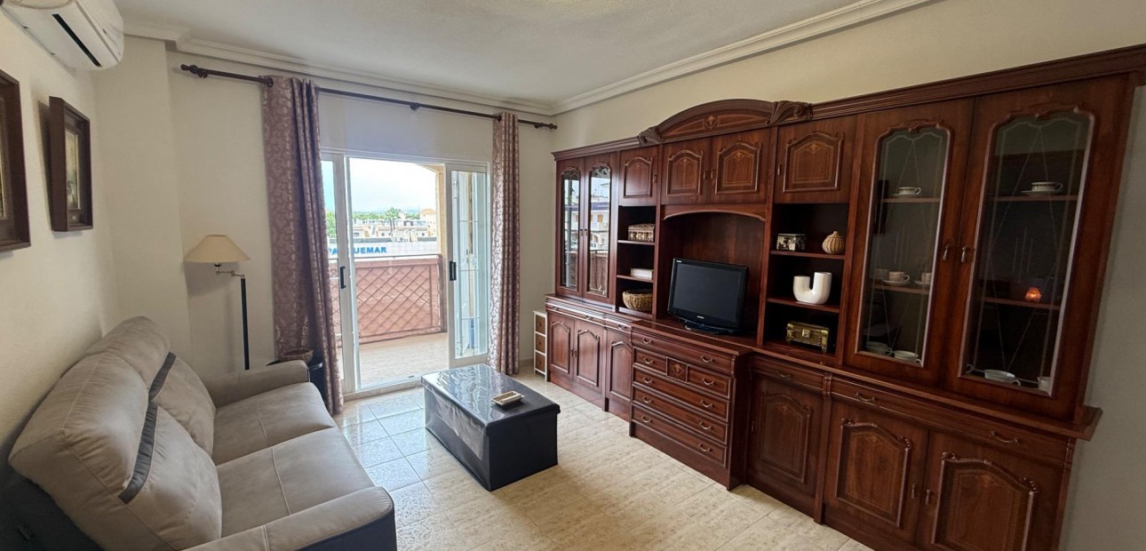 Venta - Apartamento / piso -
Torrevieja - Los Europeos