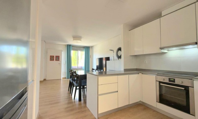 Venta - Terraced house -
Torrevieja - Miramar - Torre del Moro