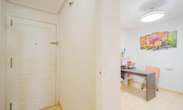 Venta - Apartamento / piso -
Torrevieja - Parque de las Naciones