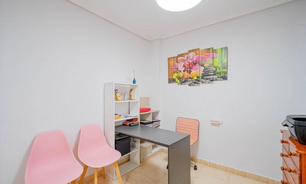 Venta - Apartamento / piso -
Torrevieja - Parque de las Naciones