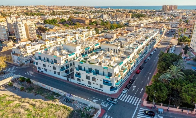 Venta - Apartamento / piso -
Torrevieja - Playa de los locos